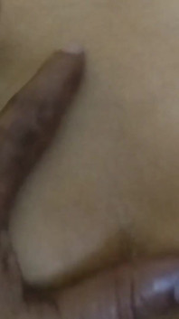 司机吮吸她的土地勋爵性感女士的热乳头小奶子