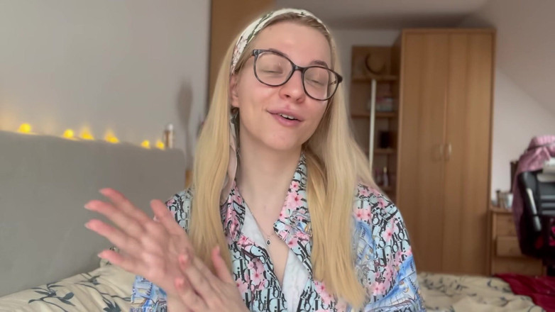 Goddess_Bella_Rae: Cum să devii un câine sclav