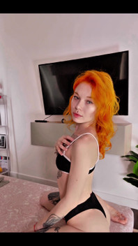 You`d Rather Me Teasing You with a Front or Back?