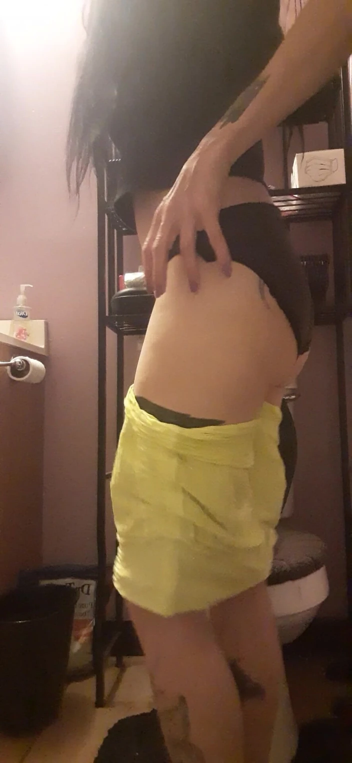 PandoraSG: Pissing in Funnel &amp; Slave Offerings