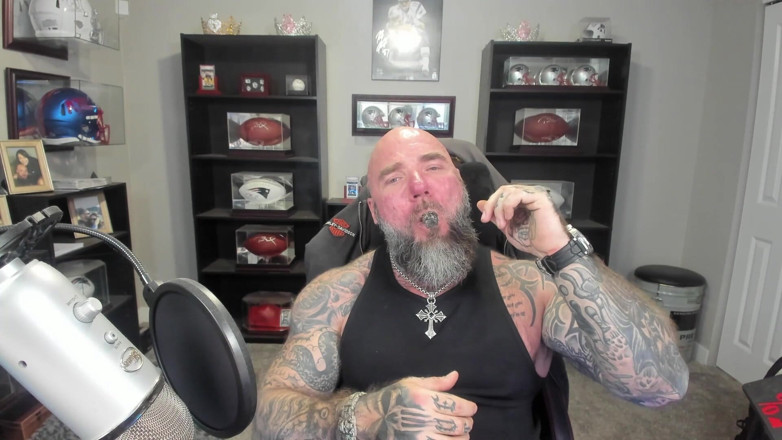 Raw and Uncensored with Masculine Jason: Сексуальні незахищеності.