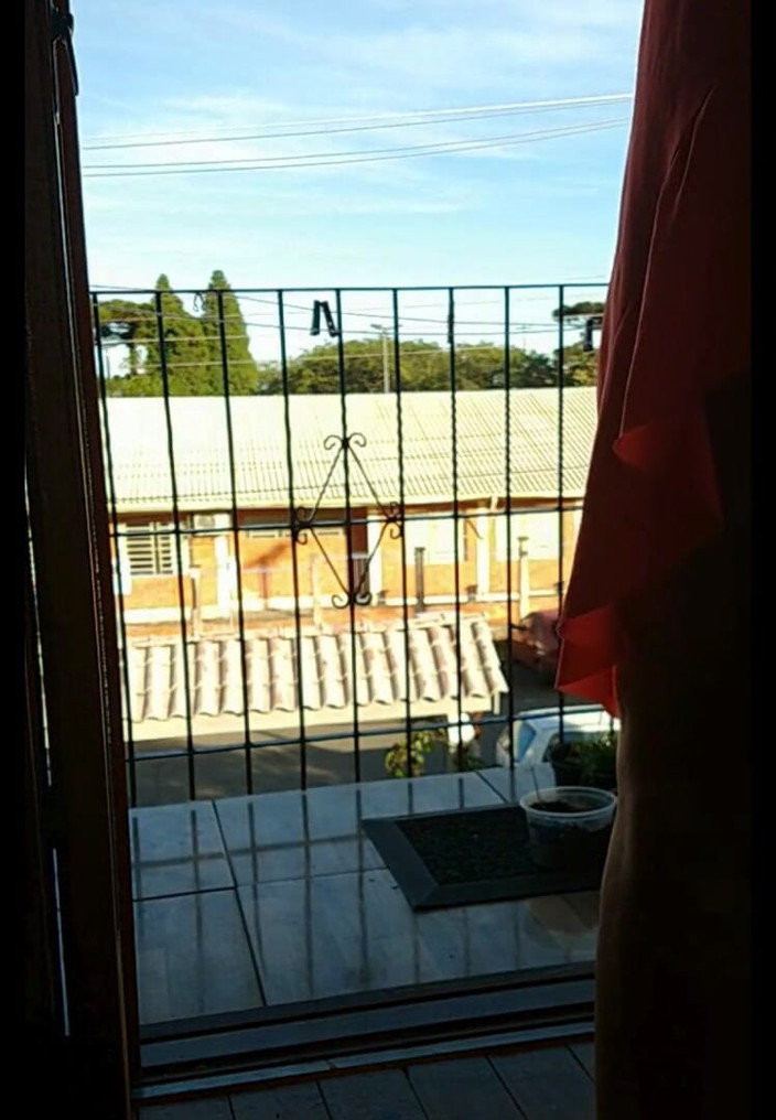 Priscila: Ibu tiri saya memangkas rambutnya dan menunjuk-nunjuk ke jalanan, merakam...