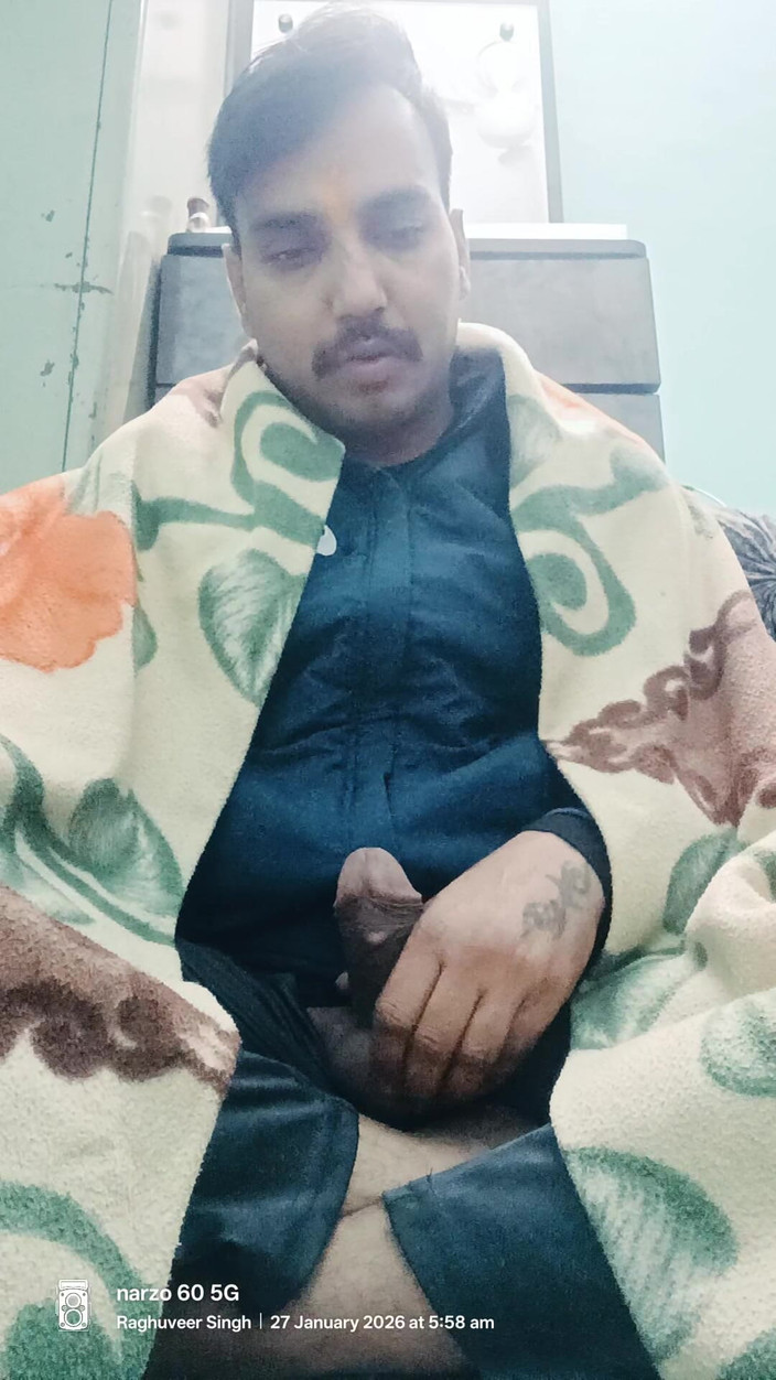 Rajasthani-old-lover: Индийский офицер-гей