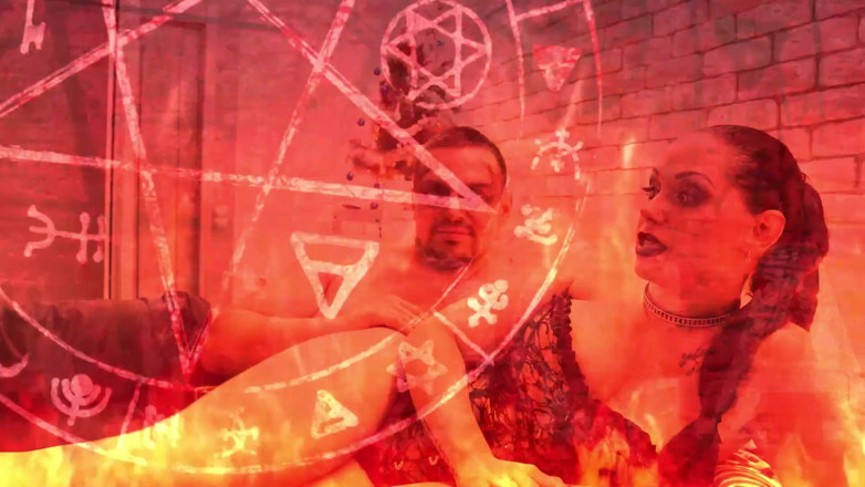 Goddess Misha Goldy: God Don't Loving You! Don't Celebrate the Christmas!