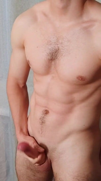 긴장을 풀기 위해 힘든 하루를 보낸 후 딸치기로 결정한 남자 - Alexhuff