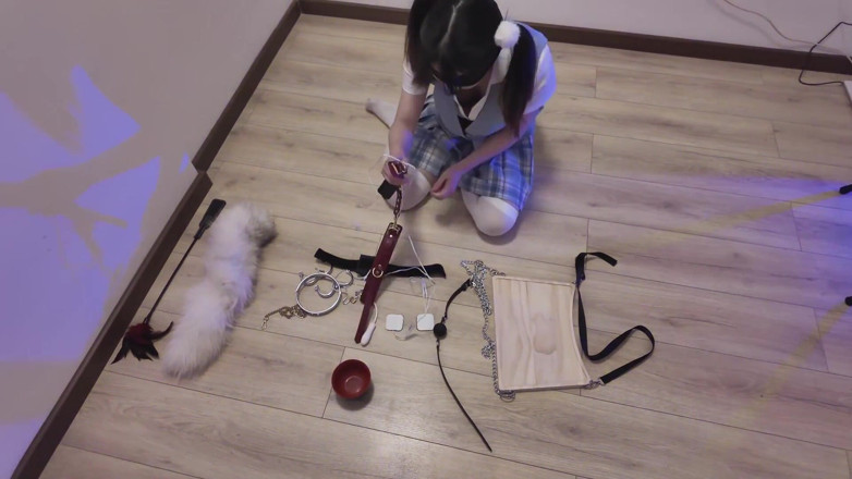 Aisan girl bondage: Hs021-교복 입은 아시아 소녀 징계