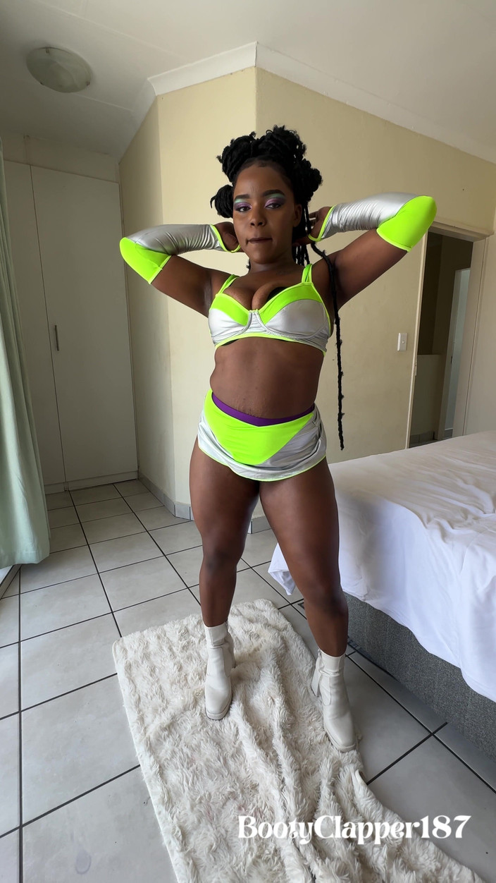 BootyClapper187: Dewi Eboni Mengembara Miles Untuk Mengumpul Air Mani Dari Zakar...