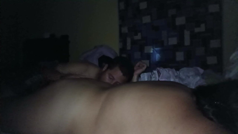 Stepmom_with_big_tits: Ce un spate sexy mama mea vitregă excitată are cine...