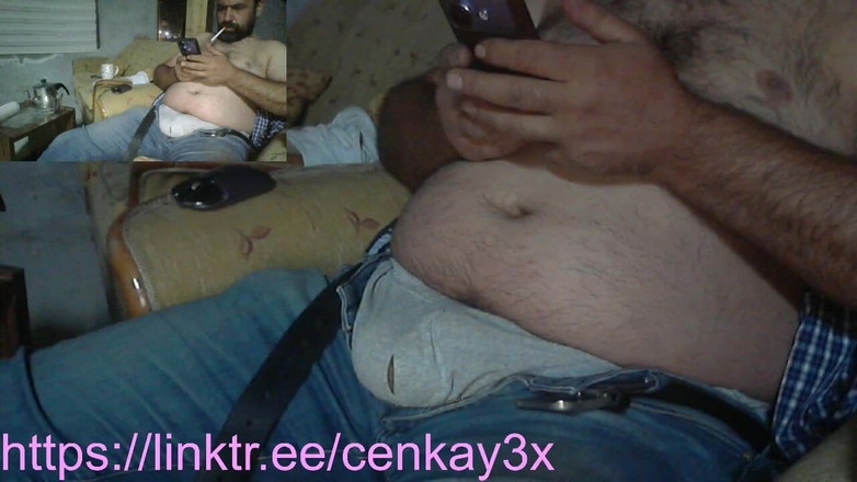 CenkAy: 放送の最後に絶頂する毛むくじゃらのエッチベア