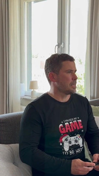 Perfekte Ehefrau: Ich Kann Ihren Arsch Ficken, Wenn Ich Gegen Sie Gewinne, Videospiele