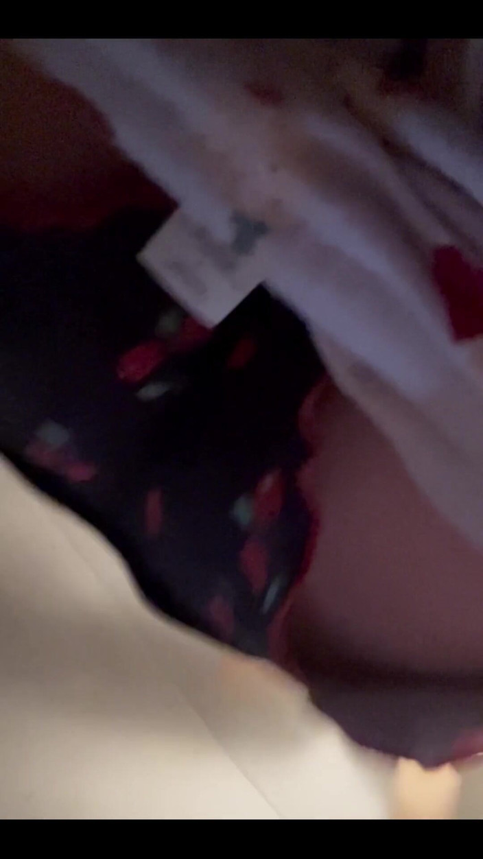 Hosanna Joy: Off Booty Shorts
