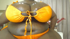 Legendary Booty Overdose: Grandi tette naturali nere in lingerie sexy