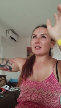 Joi luar yang tidak selesa