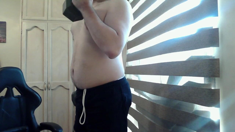 Himbo_Fox: Hot Muscular Stud Pumps Iron