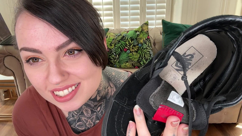 Miss Valentina: 내 운동화에 뇌졸중