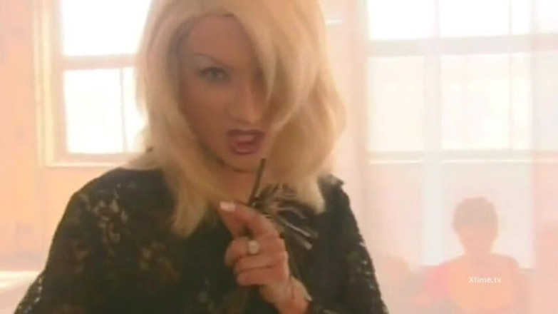 Monster Cocks: Rachel gets gang banged