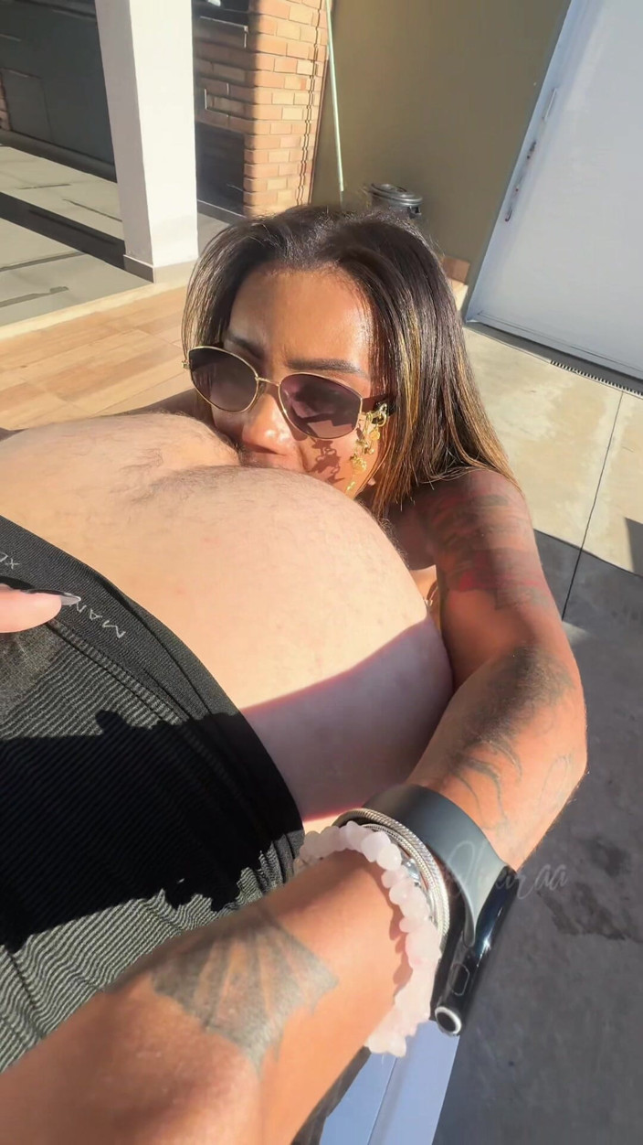 Isa Oliveira: I Went to the Pool and Was Surprised by the...