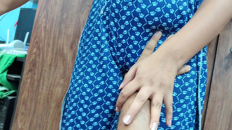 Vaishnavysharunraj: 야간 로맨스 파트 - 1, Vaishnavy 그리고 Sharun Raj 야간 침실 장면에서 핫한 로맨스