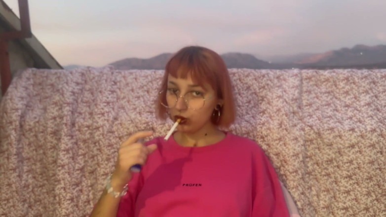 lanalovacutie: Girlfriend-smoking-and-fuck-ass-for-you