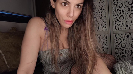 annikarain: Od skříně po lůno nevlastního otce