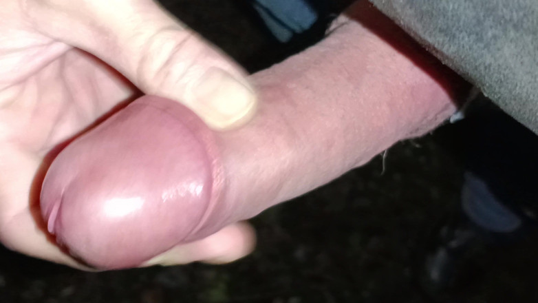 Rockardglans: Noční plavba, velký nesestříhaný penis honění a stříkání v lese -...