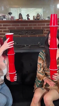 谁将成为最后一个站着的脱衣杯挑战赛球员