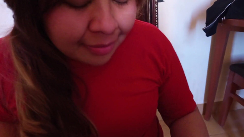 Moo DBOXXX: Une maman célibataire rencontrée sur Facebook veut sa dose de...