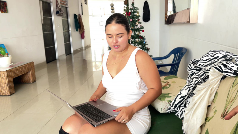 MaRaSexx: La mia migliore amica mi offre il servizio della psicologa...