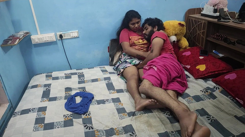 Vaigavarun45: Vaishnavy dan sharun raj live seks tanpa editan di ranjang