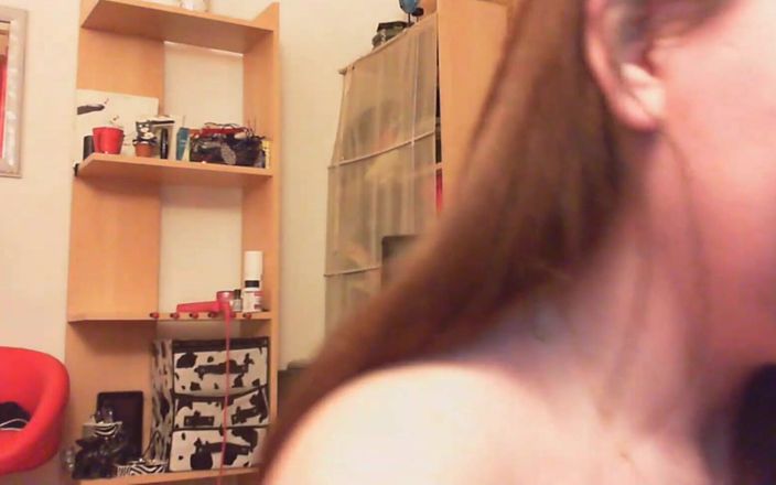 Nicoletta Embassi: Wonderful Big Hairy Pussy Orgasm