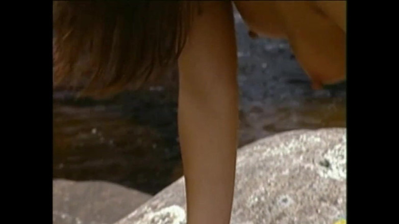 Vintage Usa: Junge Dünne Asiatin Mit Dicken Titten Nimmt Einen Großen Schwanz...