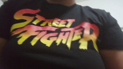 Karmicoxv: Min flickvän spelar in sig själv för mig i rem...