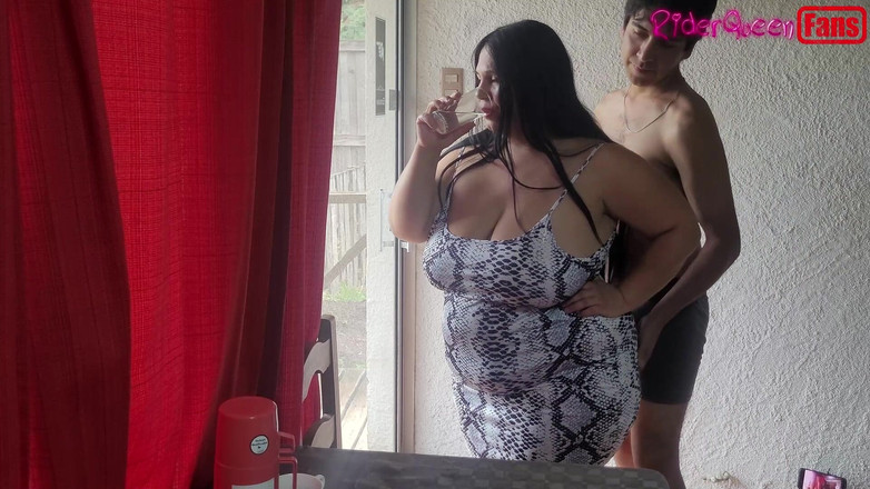 Riderqueen: Video voor fans - slanke stiefzoon hard