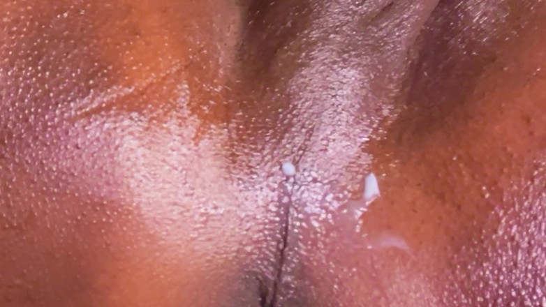 Ms300 Sarazia Exotic: Squirting Goddess