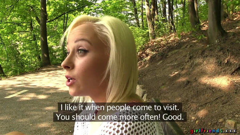 Girlfriends XXX: Vriendinnen xxx - naakte blondines hebben meer plezier
