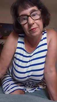 La Belle-mère Est Le Seul Porno Dont Son Beau-fils a Besoin