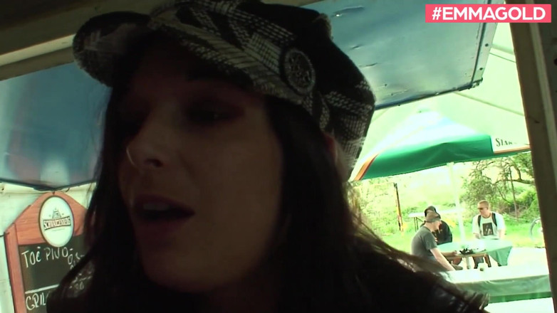 Emma Gold: Public sex I fuck she at the imbiss