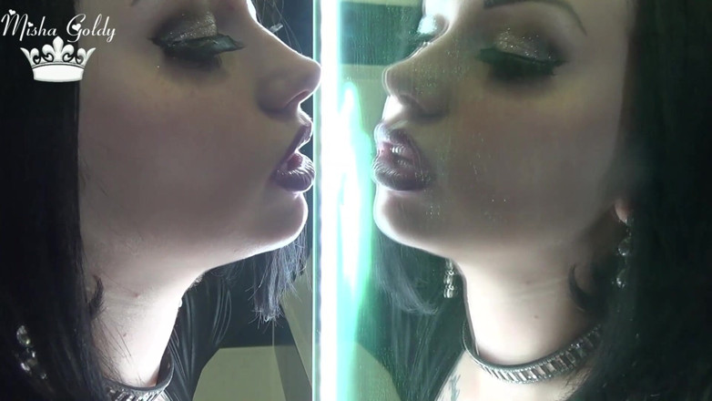 Goddess Misha Goldy: Kiss my huge lips  - and you will be completely mine