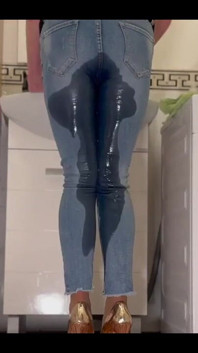 Desperate Wetting My Jeans and Super Gold Highheels - Full Video More Than 10 Minutes Only for Subscribers
