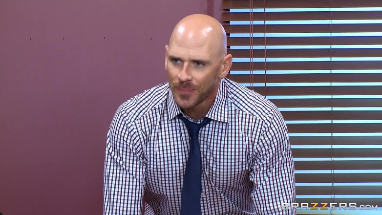 Big Tits at Work: Big Tits at Work - Boss Nicole Aniston Stopped Her Masturbation...
