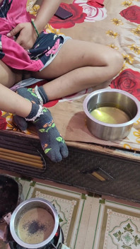 Une belle-sœur fait du thé à l'urine et la donne à son beau-frère