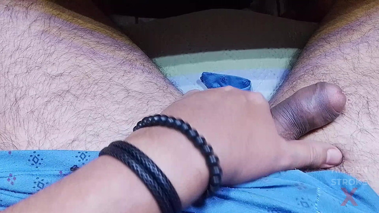 HiddenStrokeX: ROZTRHANÉ ŠORTKY MASTURBACE PTÁKA EXKLUZIVNÍ VÝSTŘIK