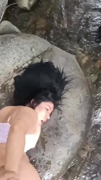 Ormanda Anal Seks.. Ormanda Bir Yabancı Kıçımı Kırdı