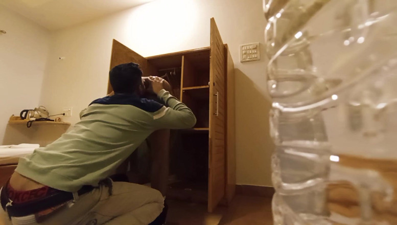 Harder299: Une femme au foyer desi se fait baiser en secret...