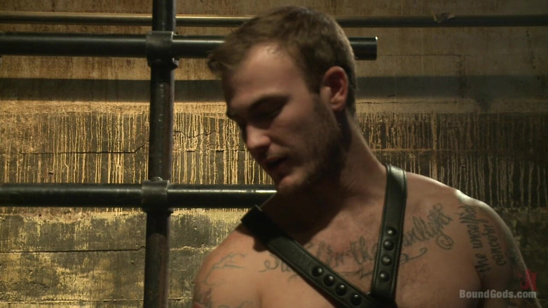 Bound gods: "Dnes už nejsi člověk. Jsi můj objekt!"