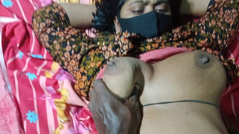 Mombd: Grande rabo bangladesi mãe mostrando sua bunda, gordinha mamãe é fodida...