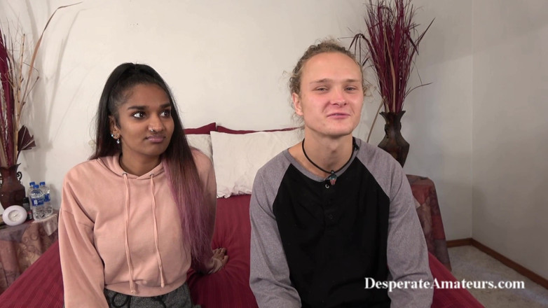 Media Originals: Cewek amatir yang putus asa pepper hart dan kama sultra...