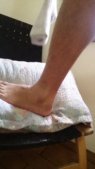 Boy top Amador: ¿te gustan los pies de un hombre después del fútbol?!