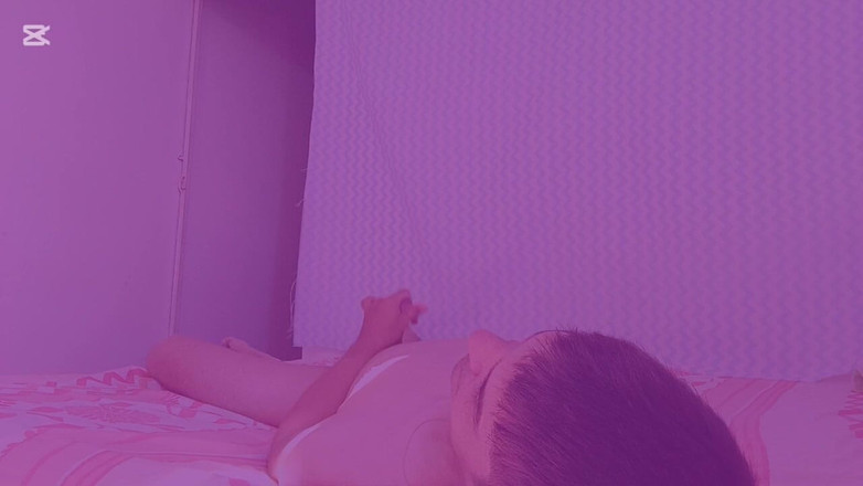 Valkyrie and Luigy Couple: Молоко для нее