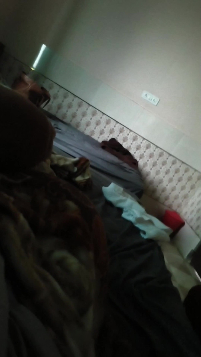 Saggyhardcore: Kakak ipar India ngentot di kamar hotel bagian 1